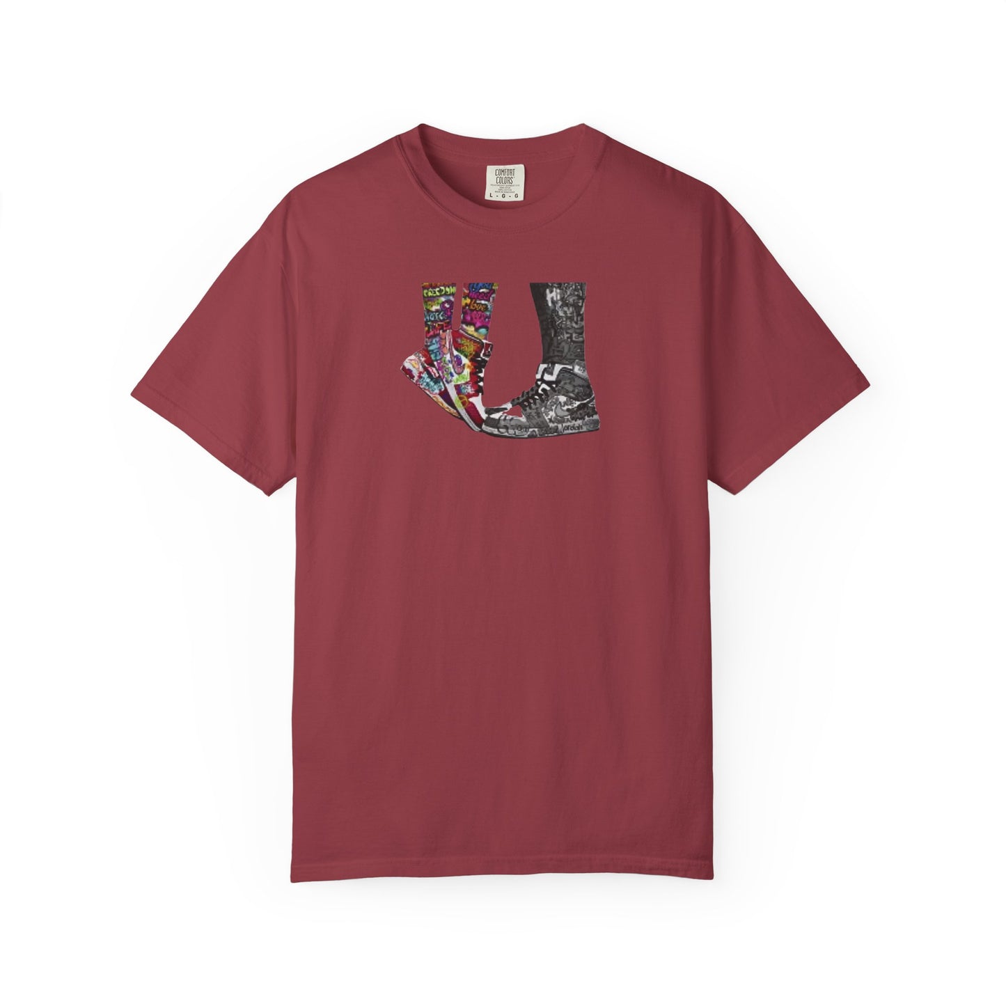 "Tippy Toe Kiss" tee | Stylish & comfortable with cool tee design for men & women.