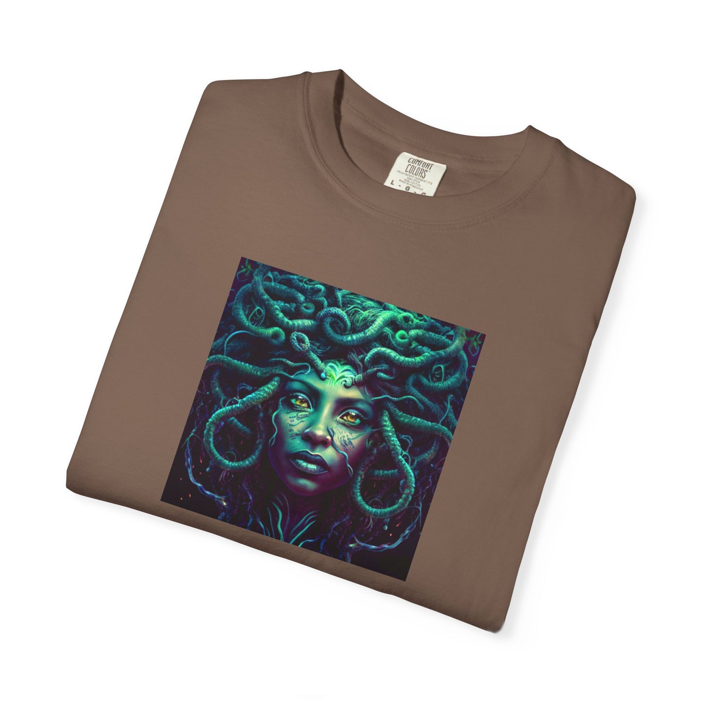 "Medusa" tee | Stylish & comfortable wit h cool tee design for men & women.
