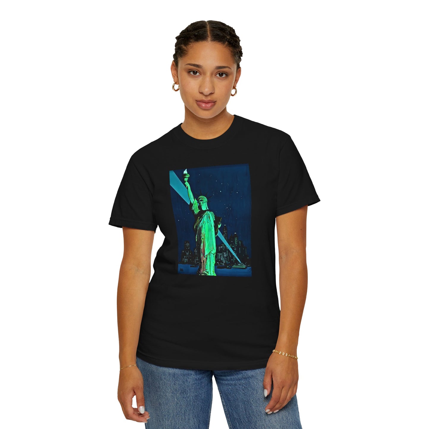 "Lady Liberty" Cool Tee | Stylish & comfortable with cool tee design for men & women.
