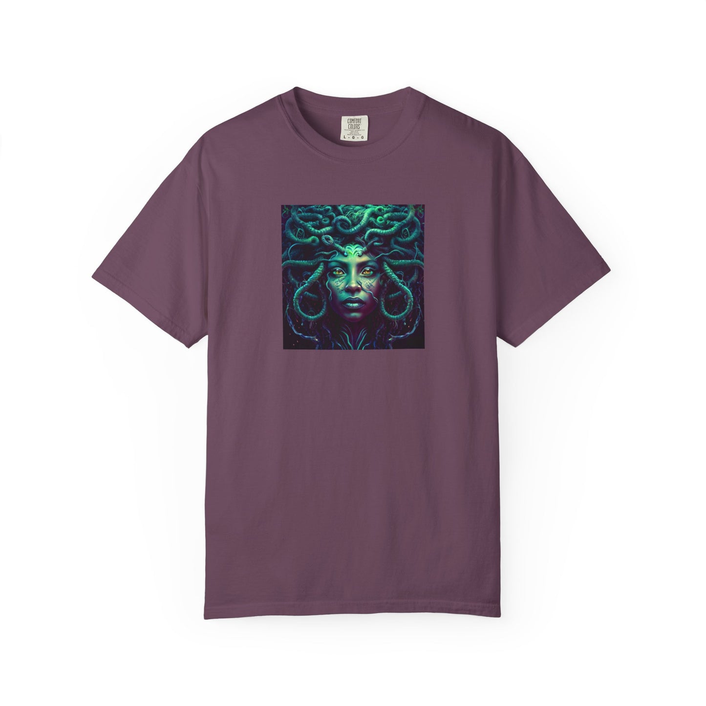 "Medusa" tee | Stylish & comfortable wit h cool tee design for men & women.