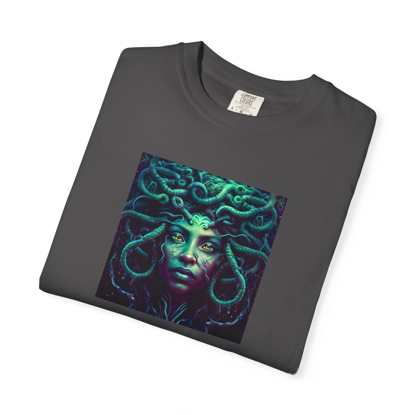 "Medusa" tee | Stylish & comfortable wit h cool tee design for men & women.