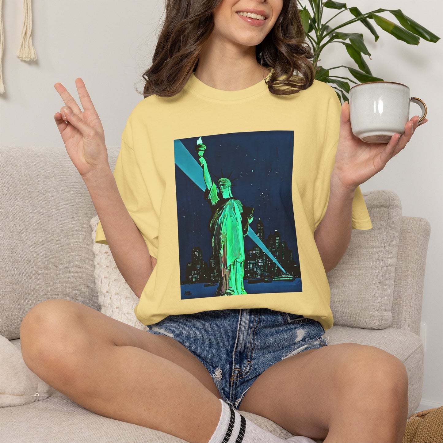 "Lady Liberty" Cool Tee | Stylish & comfortable with cool tee design for men & women.