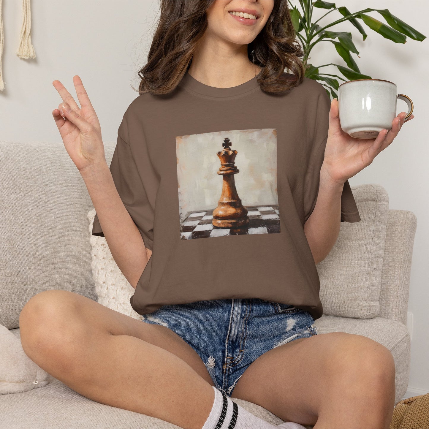 "Chess King" tee | Stylish & comfortable wit h cool tee design for men & women.