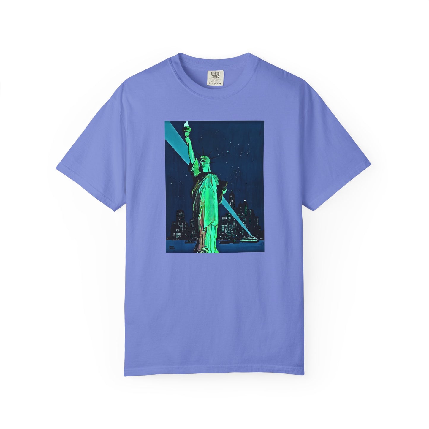 "Lady Liberty" Cool Tee | Stylish & comfortable with cool tee design for men & women.
